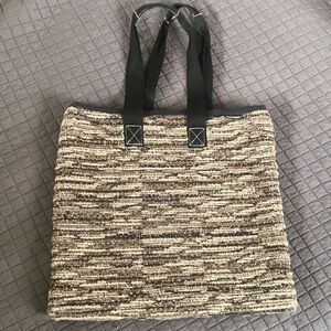 Interface carpet bag